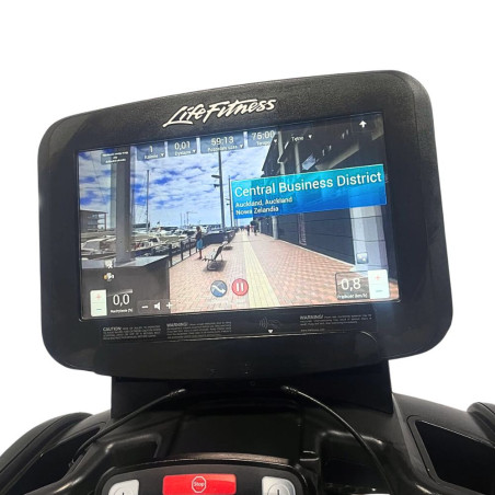 Profesjonalna bieżnia Life Fitness Discover SE3 po regeneracji